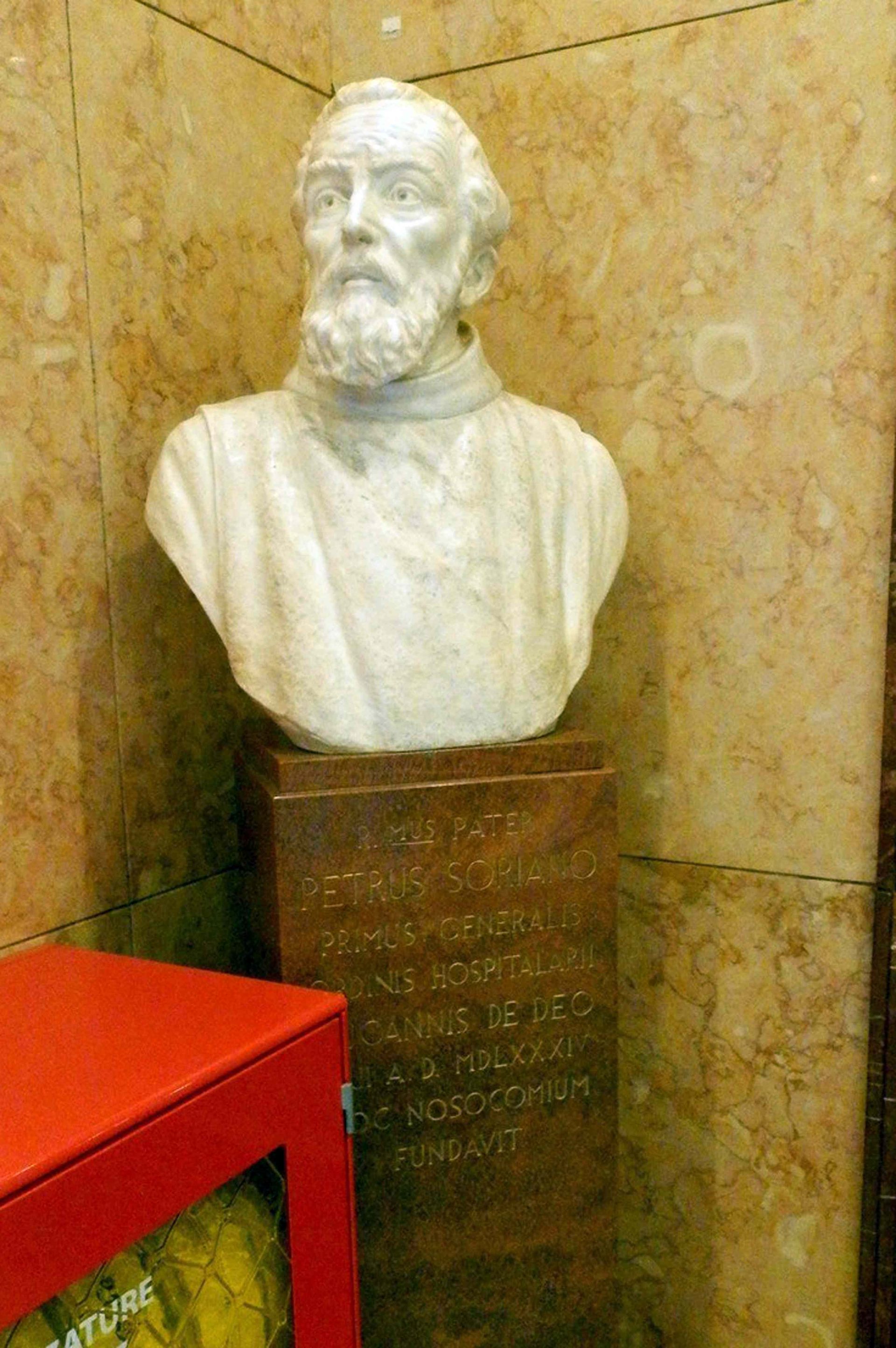 Peter Soriano's Bust001.jpg